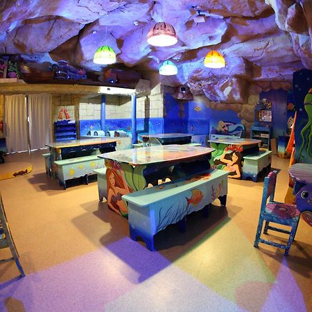 Dan Eilat Hotel Удобства фото The interior of the restaurant