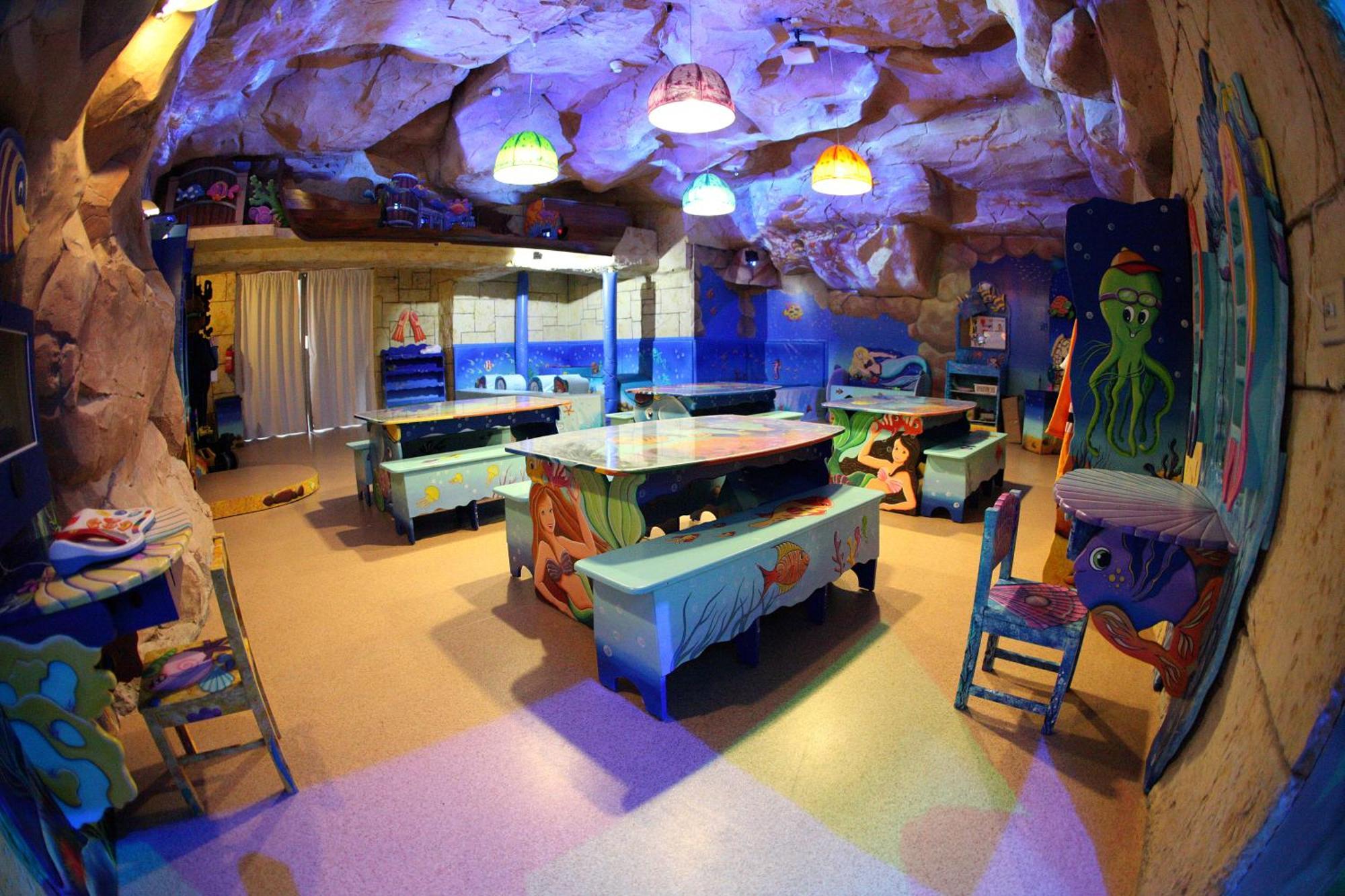 Dan Eilat Hotel Удобства фото The interior of the restaurant